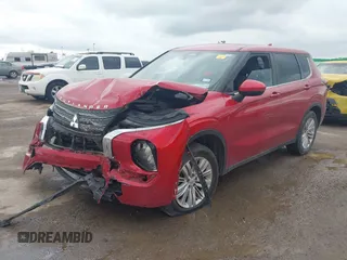 2023 Mitsubishi Outlander ES z VIN JA4J3TA87PZ027620, wystawiony jako IAAI lot #41900551 z przebiegiem 46 477 mil mil oraz . Historia ofert i sprzedaży dostępna na DreamBid. Obrazek 16.