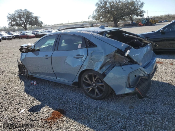 2018 Honda Civic Hatchback Sport Touring with VIN SHHFK7H95JU201250, listed as a Copart auction lot 46848665 with 0 mi miles and Non Repairable. Bid and sale history available at carsss.com. Image 2.