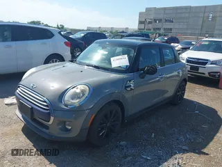2015 MINI Hardtop 4 Door with VIN WMWXS5C55FT833925, listed as a IAAI auction lot 42505034 with 89,521 mi miles and . Bid and sale history available at DreamBid. Image 2.
