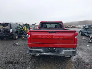 2020 Chevrolet Silverado 1500 LT z VIN 3GCUYDET2LG211169, wystawiony jako IAAI lot #41145684 z przebiegiem 81 606 mil mil oraz . Historia ofert i sprzedaży dostępna na DreamBid. Obrazek 17.