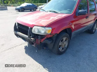 2005 Ford Escape XLS Value с VIN 1FMYU02Z65KC52815, выставлен на аукционе IAAI как лот 42236602 с пробегом 201 893 миль миль и . История ставок и продаж доступна на DreamBid. Изображение 6.