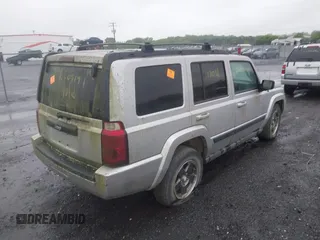 2007 Jeep Commander Sport с VIN 1J8HG48K47C501728, выставлен на аукционе IAAI как лот 42509191 с пробегом Не указан миль и . История ставок и продаж доступна на DreamBid. Изображение 4.