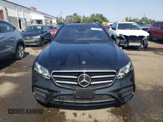 2019 Mercedes-Benz E 450 with VIN WDDZH6JB5KA687143, listed as a Copart auction lot 71470924 with Not Provided miles and Non Repairable. Bid and sale history available at DreamBid. Image 5.