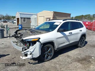 2017 Jeep Cherokee Sport с VIN 1C4PJLAB1HD240854, выставлен на аукционе IAAI как лот 41817149 с пробегом 122 222 миль миль и . История ставок и продаж доступна на DreamBid. Изображение 2.