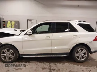 2013 Mercedes-Benz M 350 with VIN 4JGDA2EB8DA231017, listed as a IAAI auction lot 41228060 with Not Provided miles and . Bid and sale history available at DreamBid. Image 14.