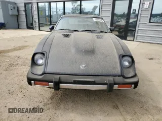 1981 Datsun 280ZX z VIN JN1HZ04S8BX265704, wystawiony jako Copart lot #49279325 z przebiegiem 251 218 mil mil oraz Tytuł czysty. Historia ofert i sprzedaży dostępna na DreamBid. Obrazek 5.