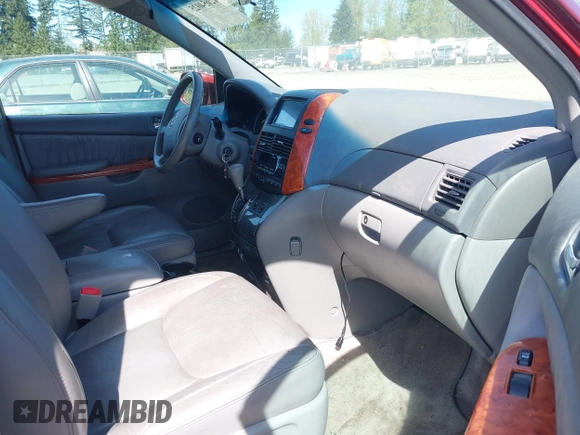 2009 Toyota Sienna XLE with VIN 5TDZK22C49S239176, listed as a IAAI auction lot 42054025 with 151,537 mi miles. Bid and sale history available at carsss.com. Image 5.