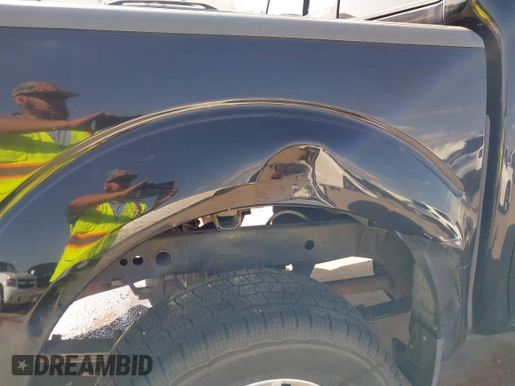 2014 Nissan Frontier SV with VIN 1N6AD0ER5EN745740, listed as a IAAI auction lot 41864104 with 161,303 mi miles and . Bid and sale history available at DreamBid. Image 18.