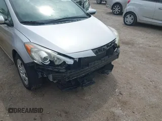 2015 Kia Forte LX with VIN KNAFK4A66F5407229, listed as a IAAI auction lot 41865696 with 124,232 mi miles. Bid and sale history available at carsss.com. Image 6.