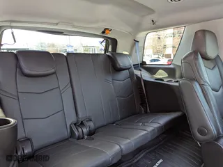 2017 Cadillac Escalade Luxury with VIN 1GYS4BKJ4HR328022, listed as a Copart auction lot 44644815 with 87,383 mi miles and Clean Title. Bid and sale history available at carsss.com. Image 6.
