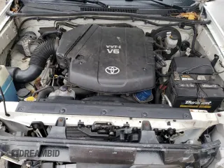 2009 Toyota Tacoma with VIN 5TEUU42N59Z642166, listed as a Copart auction lot 44301405 with 182,953 mi miles and Clean Title. Bid and sale history available at carsss.com. Image 11.
