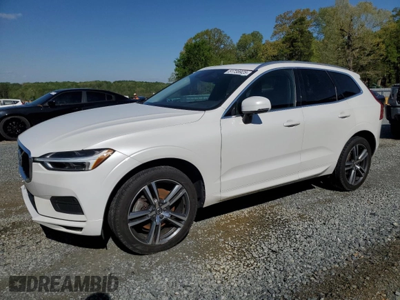 2020 Volvo XC60 Momentum z VIN YV4A22RK2L1589126, wystawiony jako Copart lot #51735925 z przebiegiem 42 212 mil mil oraz Szkoda całkowita • Salvage title. Historia ofert i sprzedaży dostępna na DreamBid. Obrazek 1.