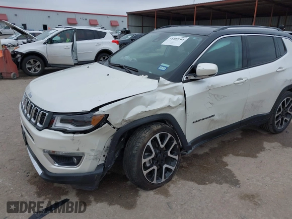 2021 Jeep Compass Limited with VIN 3C4NJCCB5MT588102, listed as a IAAI auction lot 41105108 with 24,972 mi miles. Bid and sale history available at carsss.com. Image 6.