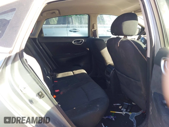 2014 Nissan Sentra SR z VIN 3N1AB7AP1EY309172, wystawiony jako IAAI lot #41577550 z przebiegiem 142 610 mil mil oraz . Historia ofert i sprzedaży dostępna na DreamBid. Obrazek 8.