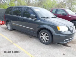 2012 Chrysler Town & Country Touring with VIN 2C4RC1BG3CR282465, listed as a IAAI auction lot 42001694 with 265,663 mi miles. Bid and sale history available at carsss.com. Image 1.
