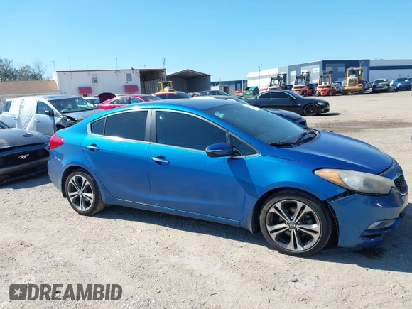 2015 Kia Forte EX with VIN KNAFZ4A85F5307314, listed as a IAAI auction lot 41672202 with 116,890 mi miles. Bid and sale history available at carsss.com. Image 13.