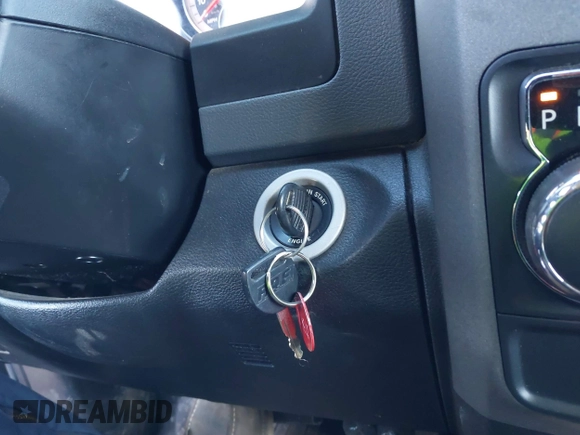 2019 Ram 1500 Classic Tradesman with VIN 3C6JR6DG0KG512237, listed as a IAAI auction lot 41366260 with 212,900 mi miles. Bid and sale history available at carsss.com. Image 11.