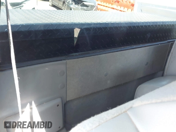 2009 Ford Ranger XL with VIN 1FTYR10D79PA06819, listed as a IAAI auction lot 42321300 with 144,769 mi miles and . Bid and sale history available at DreamBid. Image 8.