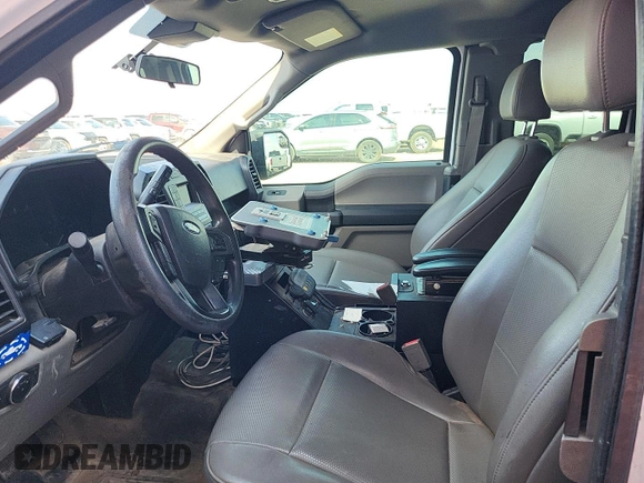 2020 Ford F-150 XL z VIN 1FTFX1E57LKD83783, wystawiony jako IAAI lot #42677799 z przebiegiem 71 318 mil mil oraz . Historia ofert i sprzedaży dostępna na DreamBid. Obrazek 1.