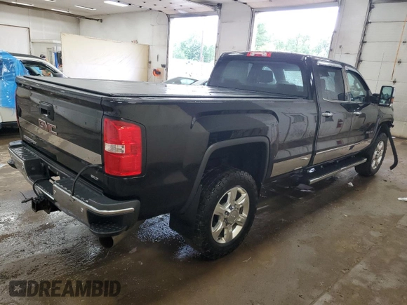 2018 GMC Sierra 2500HD SLT with VIN 1GT12TEY3JF205437, listed as a Copart auction lot 60290314 with 107,040 mi miles and Clean Title. Bid and sale history available at carsss.com. Image 3.