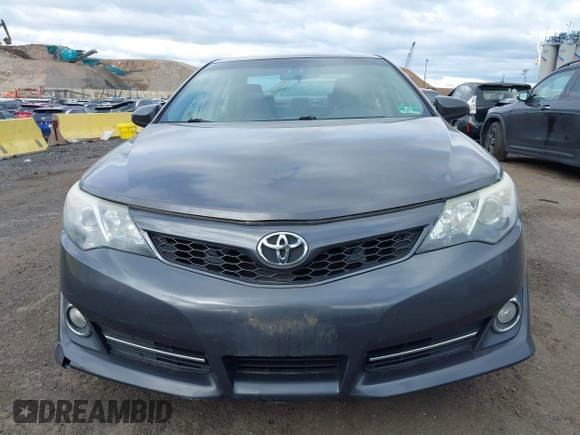 2014 Toyota Camry L with VIN 4T1BF1FK9EU818893, listed as a IAAI auction lot 42051996 with 125,924 mi miles. Bid and sale history available at carsss.com. Image 12.