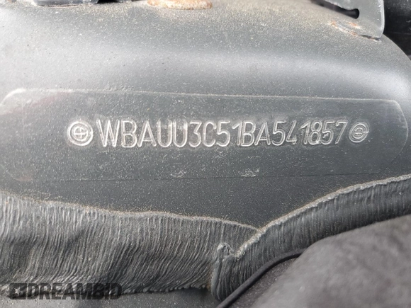 2011 BMW 3 Series 328i xDrive with VIN WBAUU3C51BA541857, listed as a Copart auction lot 72806974 with 120,289 mi miles and Clean Title. Bid and sale history available at DreamBid. Image 13.