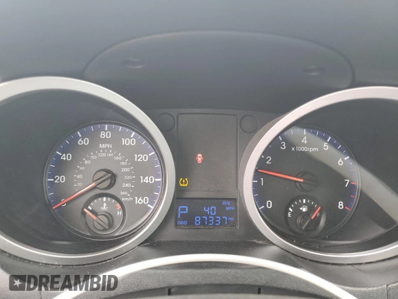 2010 Hyundai Genesis Coupe z VIN KMHHT6KD7AU017753, wystawiony jako Copart lot #60871785 z przebiegiem 87 337 mil mil oraz Czysty tytuł • Clean title. Historia ofert i sprzedaży dostępna na DreamBid. Obrazek 9.