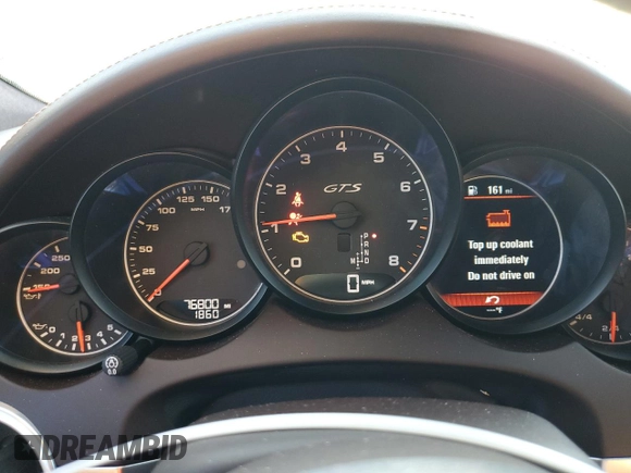 2017 Porsche Cayenne GTS z VIN WP1AD2A25HLA81008, wystawiony jako Copart lot #48987185 z przebiegiem 76 800 mil mil oraz Szkoda całkowita • Salvage title. Historia ofert i sprzedaży dostępna na DreamBid. Obrazek 9.
