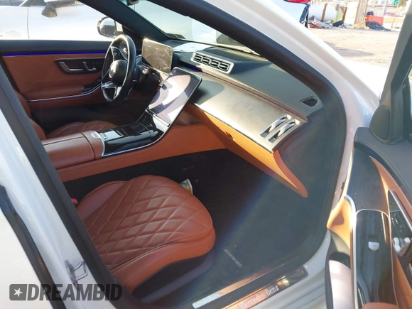 2022 Mercedes-Benz S-Class S 500 with VIN W1K6G6DB4NA125708, listed as a IAAI auction lot 41596381 with 81,102 mi miles. Bid and sale history available at carsss.com. Image 5.