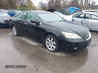 2007 Lexus ES 350 with VIN JTHBJ46G172004296, listed as a IAAI auction lot 41996793 with 205,524 mi miles. Bid and sale history available at carsss.com. Image 1.