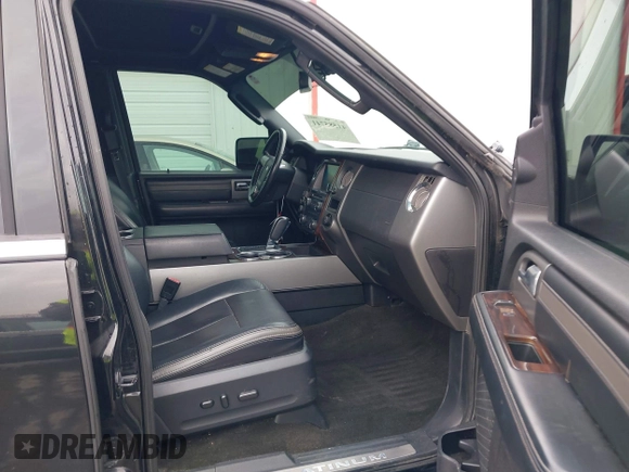 2015 Ford Expedition Max Platinum с VIN 1FMJK1MT9FEF18642, выставлен на аукционе IAAI как лот 41585741 с пробегом 134 911 миль миль и . История ставок и продаж доступна на DreamBid. Изображение 5.