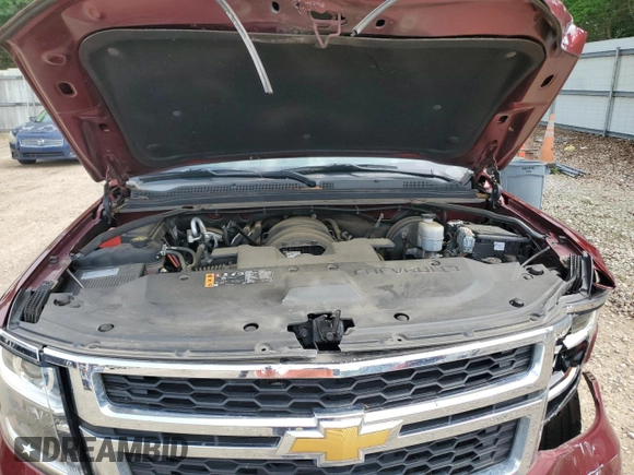 2019 Chevrolet Suburban LS with VIN 1GNSCGKC0KR322367, listed as a Copart auction lot 60295595 with 85,776 mi miles and Salvage title. Bid and sale history available at DreamBid. Image 12.