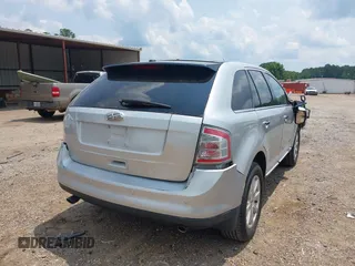 2010 Lincoln MKX z VIN 2LMDJ6JC8ABJ30277, wystawiony jako IAAI lot #42368664 z przebiegiem 149 984 mil mil oraz . Historia ofert i sprzedaży dostępna na DreamBid. Obrazek 6.