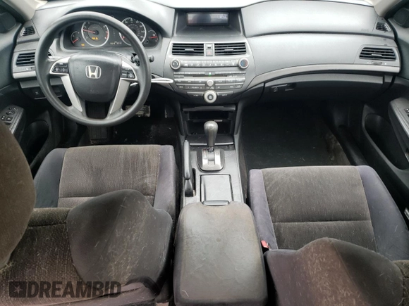 2009 Honda Accord LX-P z VIN 1HGCP26439A127994, wystawiony jako Copart lot #59372355 z przebiegiem 175 343 mil mil oraz Czysty tytuł • Clean title. Historia ofert i sprzedaży dostępna na DreamBid. Obrazek 8.