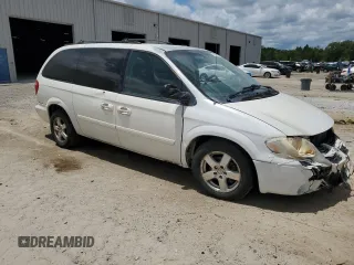 2005 Dodge Caravan SXT z VIN 2D4GP44L15R380469, wystawiony jako Copart lot #58800775 z przebiegiem Nie podano mil oraz Szkoda całkowita • Salvage title. Historia ofert i sprzedaży dostępna na DreamBid. Obrazek 4.