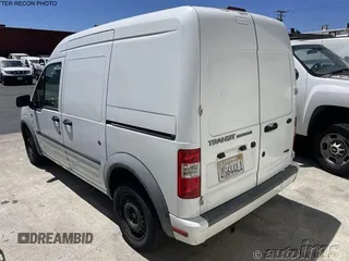 2013 Ford Transit Connect XLT с VIN NM0LS7BN6DT140841, выставлен на аукционе IAAI как лот 42699324 с пробегом 180 598 миль миль и . История ставок и продаж доступна на DreamBid. Изображение 1.
