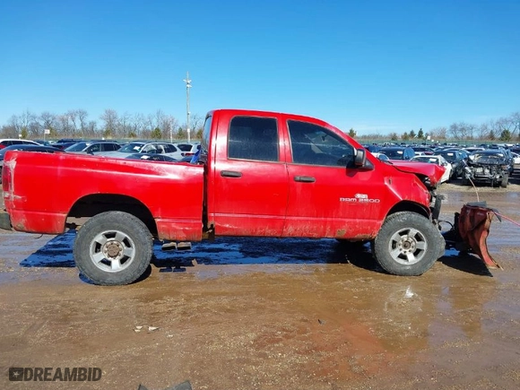 2004 Dodge Ram 2500 SLT with VIN 1D7KU28D54J147436, listed as a IAAI auction lot 41654781 with 200,660 mi miles. Bid and sale history available at carsss.com. Image 13.