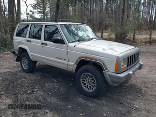 1998 Jeep Cherokee Limited with VIN 1J4FJ78S5WL247179, listed as a IAAI auction lot 41738363 with 233,402 mi miles. Bid and sale history available at carsss.com. Image 1.