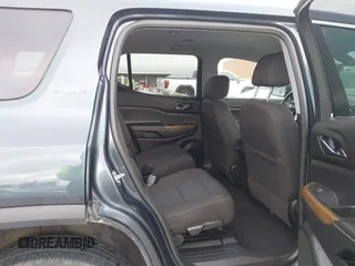 2020 GMC Acadia SLE with VIN 1GKKNKLA2LZ172190, listed as a IAAI auction lot 41113933 with 96,761 mi miles and . Bid and sale history available at carsss.com. Image 8.