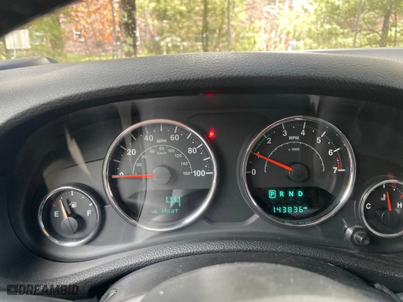 2016 Jeep Wrangler Unlimited 75th Anniversary with VIN 1C4BJWEG5GL215915, listed as a Copart auction lot 52680895 with 143,836 mi miles and Clean Title. Bid and sale history available at carsss.com. Image 8.