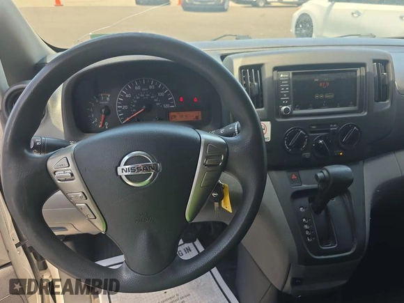 2020 Nissan NV200 SV with VIN 3N6CM0KN7LK705334, listed as a IAAI auction lot 42786967 with 98,164 mi miles and . Bid and sale history available at DreamBid. Image 4.