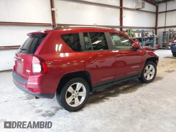 2016 Jeep Compass Latitude z VIN 1C4NJDEB5GD587688, wystawiony jako IAAI lot #41968742 z przebiegiem 113 791 mil mil oraz . Historia ofert i sprzedaży dostępna na DreamBid. Obrazek 4.