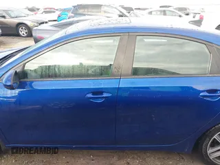 2019 Kia Forte S with VIN 3KPF34AD1KE039765, listed as a IAAI auction lot 41710098 with 119,652 mi miles. Bid and sale history available at carsss.com. Image 14.