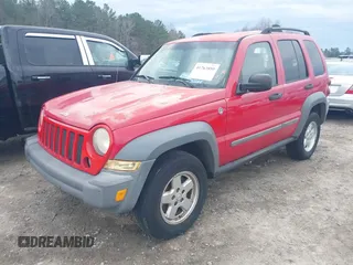 2005 Jeep Liberty Sport with VIN 1J4GL48KX5W540134, listed as a IAAI auction lot 41763890 with 191,262 mi miles. Bid and sale history available at carsss.com. Image 17.