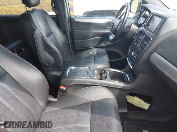 2017 Dodge Grand Caravan GT with VIN 2C4RDGEG4HR680738, listed as a IAAI auction lot 42104067 with 186,705 mi miles and . Bid and sale history available at DreamBid. Image 5.