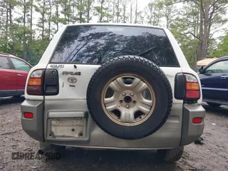 2000 Toyota RAV4 with VIN JT3GP10V0Y0051638, listed as a IAAI auction lot 42374740 with 270,258 mi miles and . Bid and sale history available at DreamBid. Image 6.