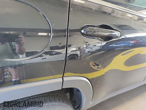 2021 Jeep Cherokee Latitude Plus z VIN 1C4PJLLB5MD223983, wystawiony jako IAAI lot #42741294 z przebiegiem 49 704 mil mil oraz . Historia ofert i sprzedaży dostępna na DreamBid. Obrazek 6.