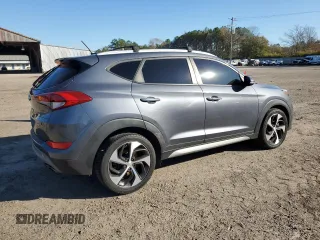 2017 Hyundai Tucson Sport z VIN KM8J33A26HU326088, wystawiony jako Copart lot #82030663 z przebiegiem 111 615 mil mil oraz Czysty tytuł • Clean title. Historia ofert i sprzedaży dostępna na DreamBid. Obrazek 3.