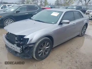 2014 Chrysler 300 with VIN 2C3CCAGG8EH384100, listed as a IAAI auction lot 41918940 with 139,597 mi miles. Bid and sale history available at carsss.com. Image 22.