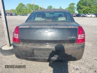 2006 Chrysler 300 C SRT8 with VIN 2C3KA73W16H399430, listed as a IAAI auction lot 41748693 with 1 mi miles. Bid and sale history available at carsss.com. Image 17.